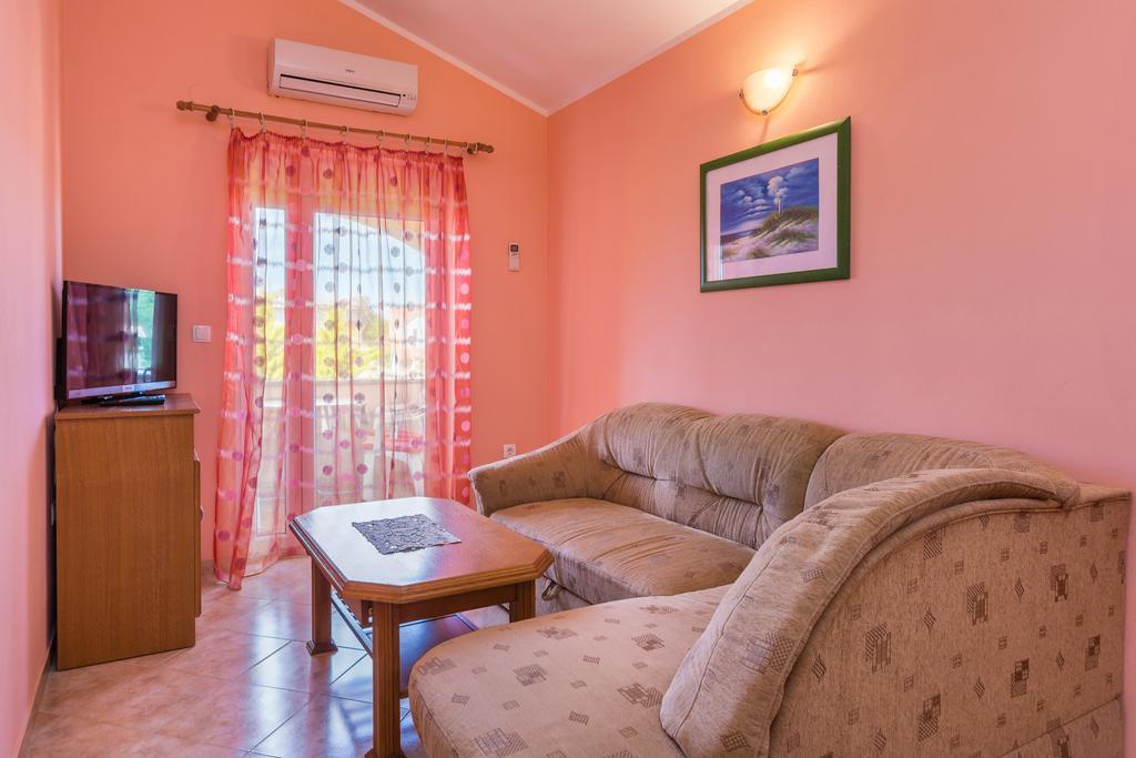 Apartments Villa Orange Medulin Zewnętrze zdjęcie