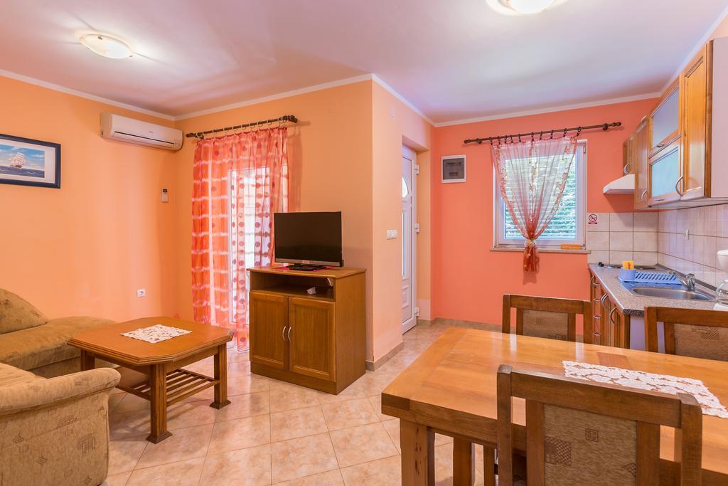 Apartments Villa Orange Medulin Zewnętrze zdjęcie
