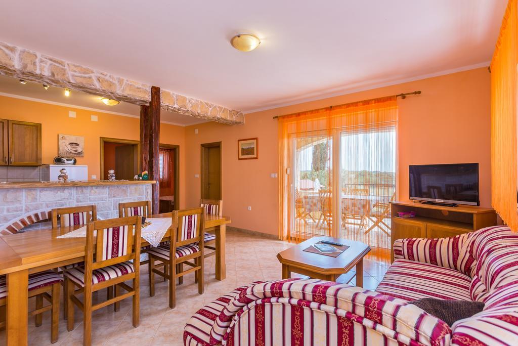 Apartments Villa Orange Medulin Zewnętrze zdjęcie